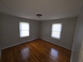 89 Tracy Ave in Waterbury, CT - Building Photo - Building Photo