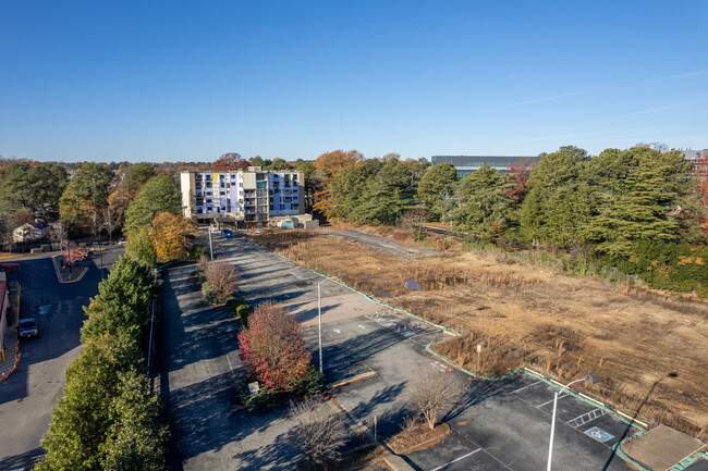 Studios @ 6531 in Richmond, VA - Building Photo - Building Photo