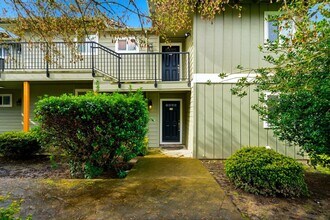 1922 NW 143rd Ave in Portland, OR - Building Photo - Building Photo