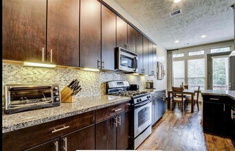 42 Aventura Pl in Spring, TX - Building Photo - Building Photo