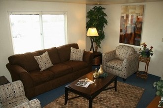 Princeton Court Apartments in Amherst, NY - Foto de edificio - Interior Photo
