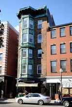 230-238 Hanover St in Boston, MA - Building Photo - Building Photo