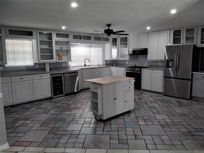 2317 Meadow Dale in Irving, TX - Building Photo - Building Photo