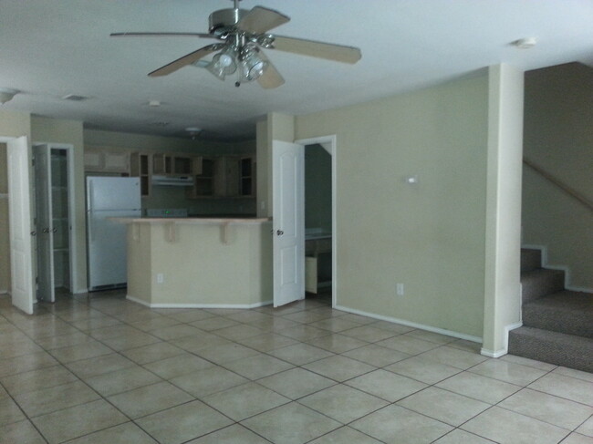 729 Sonesta Ct, Unit 1 in Harlingen, TX - Foto de edificio - Building Photo