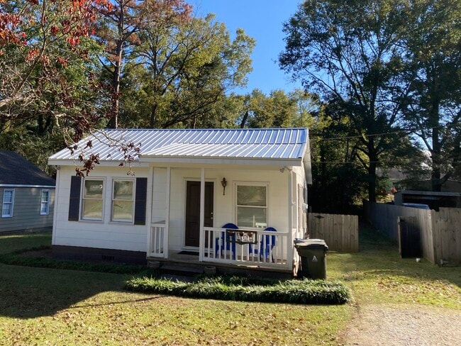 property at 912 McKinley Ave