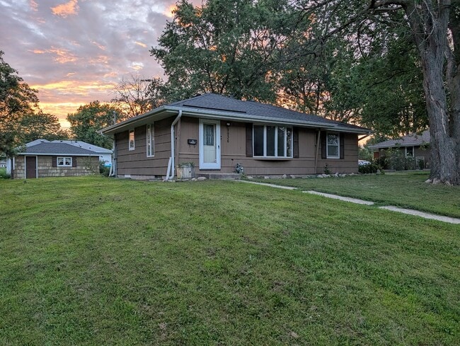 property at 9936 11th Ave S