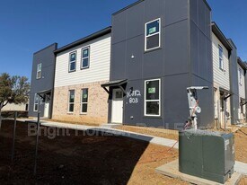 10548 Tube Dr in Hurst, TX - Building Photo