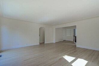 1333 Chestnut St in Redding, CA - Building Photo - Building Photo