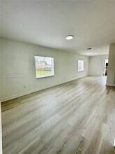 434 NW 85th Street Rd in Miami, FL - Building Photo - Building Photo