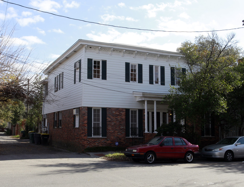112 Houston St in Savannah, GA - Building Photo