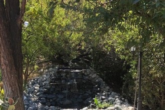 1986 Sherer Ln in Glendale, CA - Foto de edificio - Building Photo