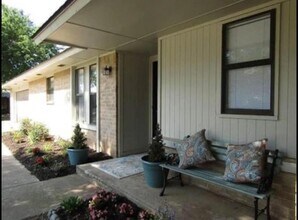 413 Midland Dr in Norman, OK - Building Photo - Building Photo