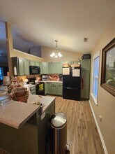 204 Sourwood Ct in Jacksonville, NC - Building Photo - Building Photo