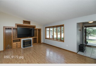 5019 25th Ave NW in Rochester, MN - Building Photo - Building Photo
