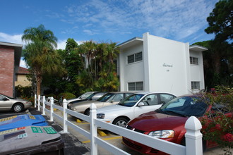 228 Harbor Dr S in Venice, FL - Foto de edificio - Building Photo