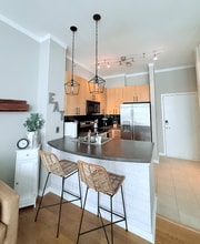 2125 Southend Dr in Charlotte, NC - Building Photo - Building Photo