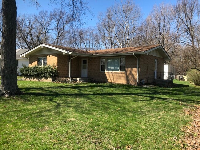 property at 4130 E Grand Ave
