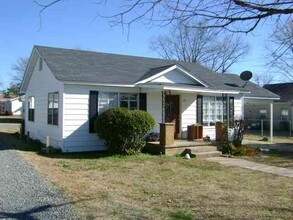 111 Hammond Dr in Hot Springs, AR - Building Photo - Building Photo