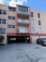 6190 W 19th Ave in Hialeah, FL - Building Photo