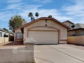 8849 W Fairmount Ave in Phoenix, AZ - Building Photo