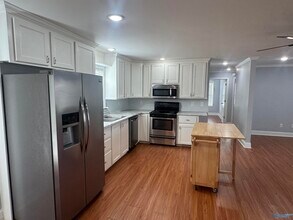 186 Jones Cir in Brownsboro, AL - Building Photo - Building Photo