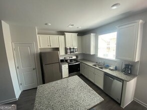 1070 Honeysuckle St in Greensboro, GA - Building Photo - Building Photo