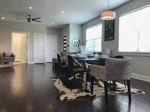 7217 Bennett Ave in Austin, TX - Building Photo - Building Photo