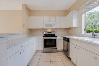 20437 NW 15th Ave in Miami, FL - Building Photo - Building Photo