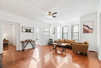 3532 Greenwood Blvd in Maplewood, MO - Building Photo - Building Photo