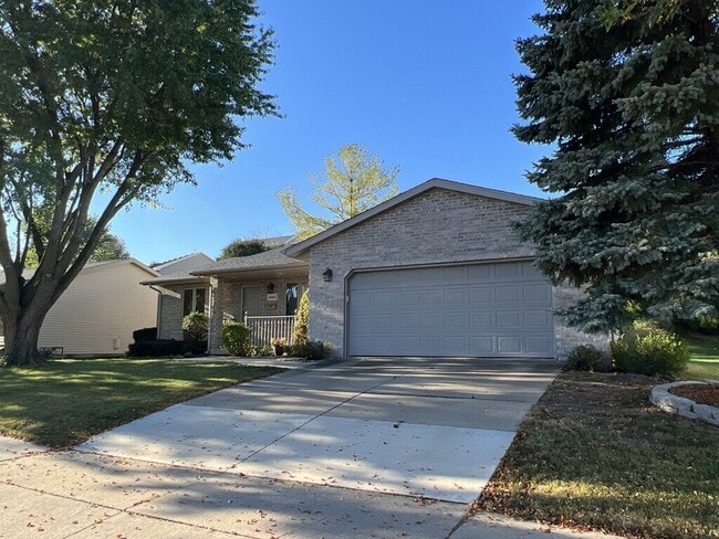 property at 4563 Camelot Dr