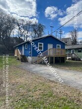 805 Liberty St in Chattanooga, TN - Foto de edificio - Building Photo