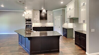 2924 Gage Grove Wy in Edmond, OK - Building Photo - Building Photo