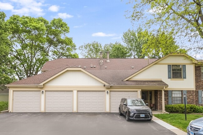property at 697 Oakmont Ln