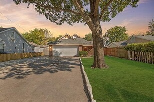 1610 N Nelson St in McKinney, TX - Building Photo