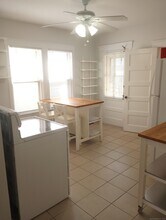 92 Thorpe St in Fairfield, CT - Building Photo - Building Photo