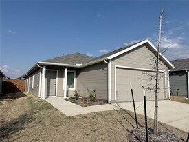 3113 Burmese St in Providence Village, TX - Building Photo
