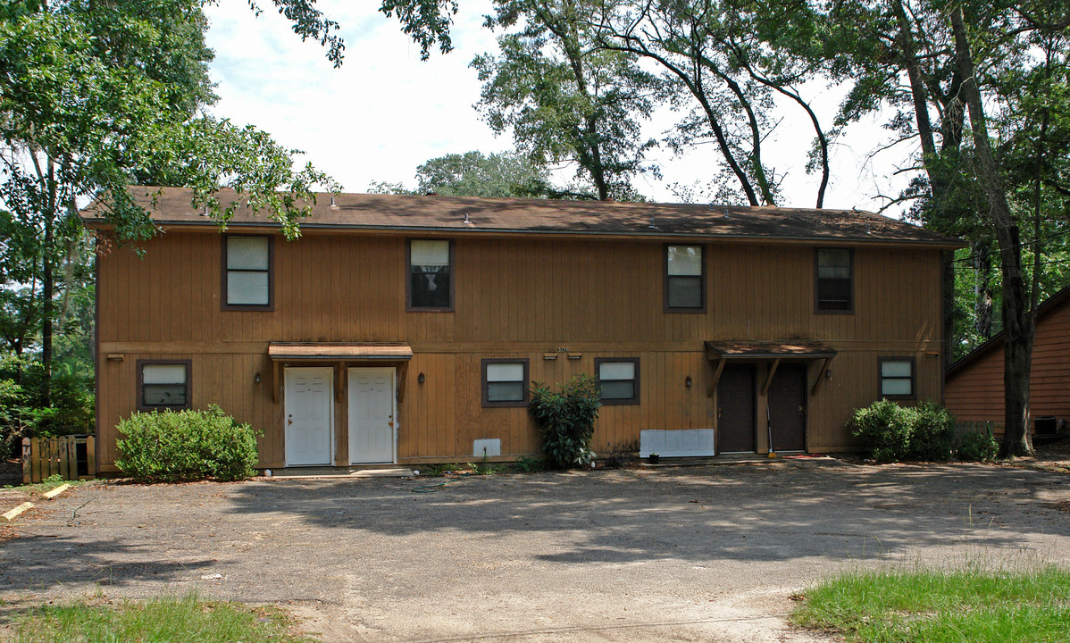 3216 Nekoma Ln in Tallahassee, FL - Foto de edificio