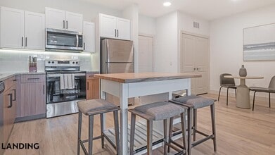 2995 Railside Lp, Unit 3-104 in Sanford, FL - Building Photo - Building Photo