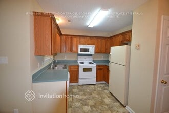 10426 Northwoods Forest Dr in Charlotte, NC - Building Photo - Building Photo