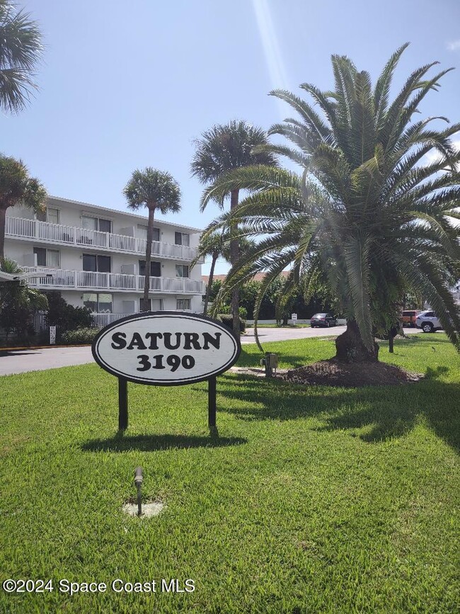 3190 N Atlantic Ave in Cocoa Beach, FL - Building Photo - Building Photo