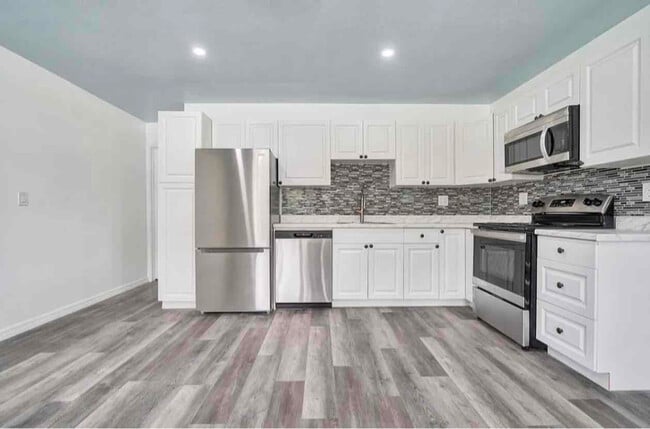 property at 610 5th St
