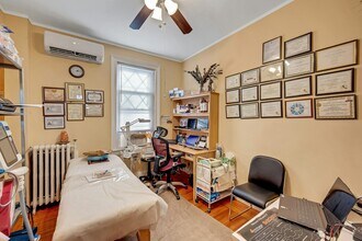 5625 Post Rd in Bronx, NY - Building Photo - Building Photo