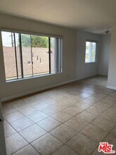 5426 Blackwelder St in Los Angeles, CA - Building Photo - Building Photo