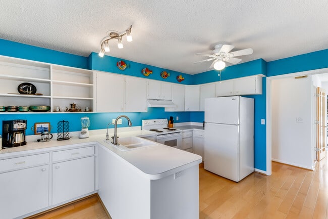 200 Pilot St in Boca Grande, FL - Building Photo - Building Photo