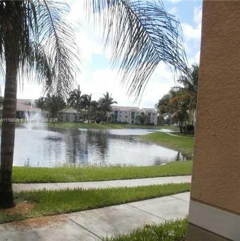 2280 E Preserve Way, Unit 307 in Miramar, FL - Building Photo
