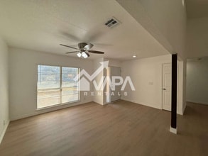 6702 Bayport in San Antonio, TX - Building Photo - Building Photo