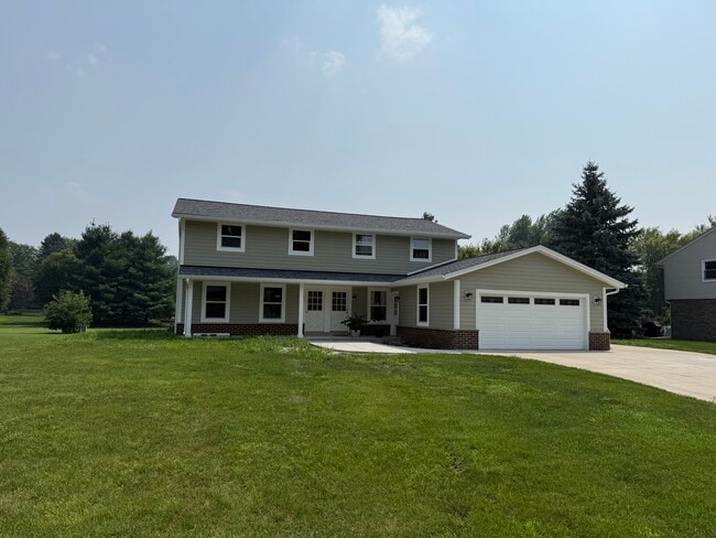 905 Hancock Ct