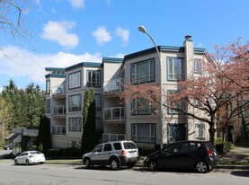2264 Laurel St in Vancouver, BC - Building Photo