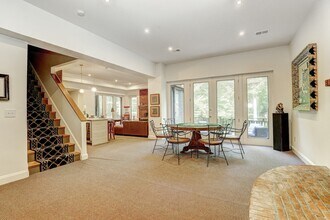 25 Highfield Ct in Cockeysville, MD - Building Photo - Building Photo