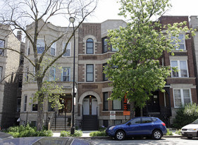 1041 N Damen Ave Apartments